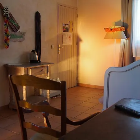 Hotel Le Relais Du Luberon 3*